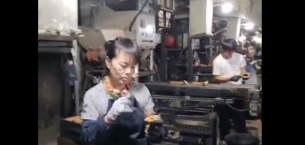自动射芯机